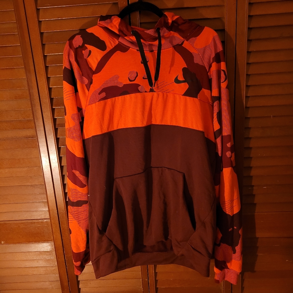 Nike Dri Fit like new hoodie